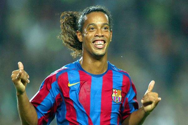 Ronaldinho - Cầu thủ xấu trai nhất thế giới