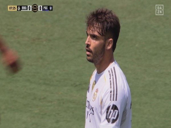 Tin BĐ: Real Madrid thắng nhọc trước Pachuca