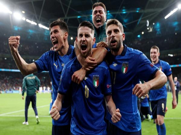 Tuyển Ý đánh bại Anh tại chung kết Euro 2021 như thế nào?