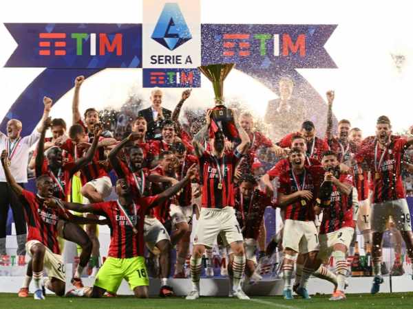 AC Milan vô địch Serie A mấy lần?