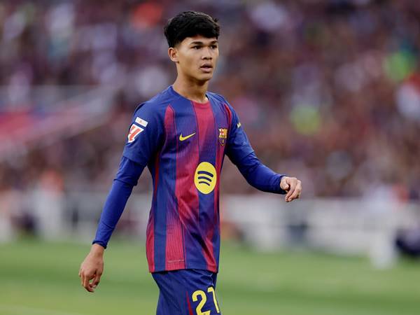 Tin PSG: PSG xác nhận sở hữu chữ ký của Dro Fernandez